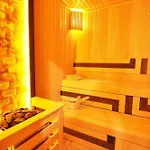 Lovely Modern 1bd Views W Poolgym! #222
