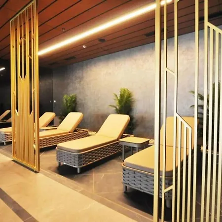 Lovely Modern 1bd Views W Poolgym! #222